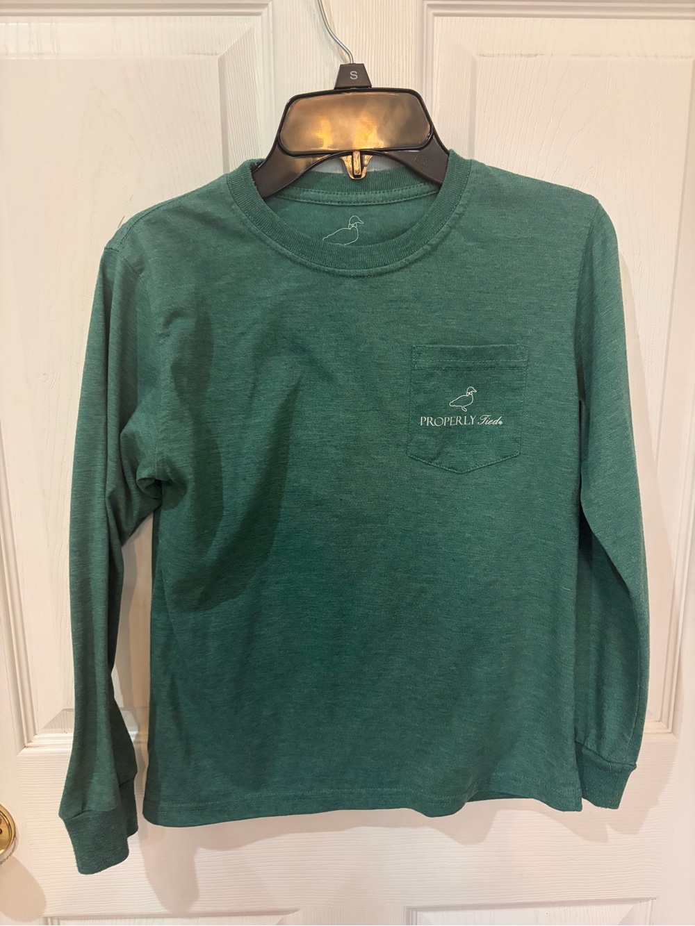 Properly Tied tee